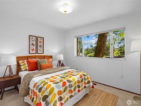 11032 39th Avenue NE, Seattle WA 98125