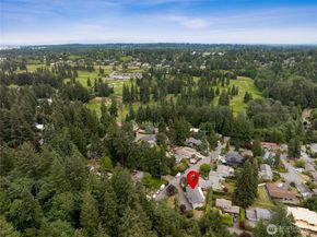 304 128th Avenue SE, Bellevue WA 98005