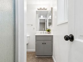 304 128th Avenue SE, Bellevue WA 98005