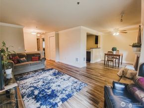 1835 S 286th Lane R104, Federal Way WA 98003
