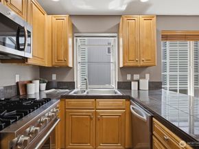2511 Minor Avenue E, Seattle WA 98102