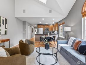2511 Minor Avenue E, Seattle WA 98102