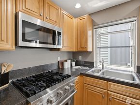 2511 Minor Avenue E, Seattle WA 98102