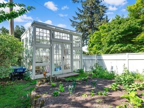 7541 Seward Park Avenue S, Seattle WA 98118