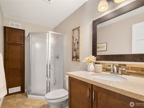 14160 171st Avenue NE, Woodinville WA 98072