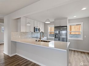 1624 Pine Street 1, Everett WA 98201