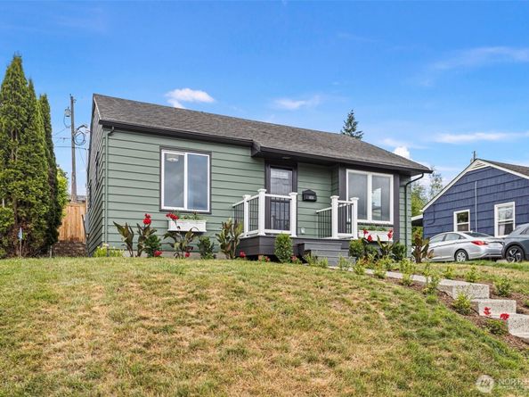 1624 Pine Street, Everett WA 98201