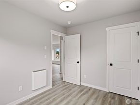 1624 Pine Street 1, Everett WA 98201