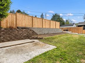 1624 Pine Street 1, Everett WA 98201
