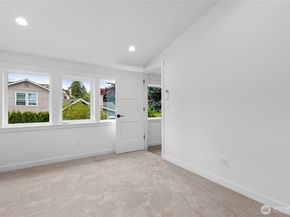 11052 2nd Avenue NW, Seattle WA 98177