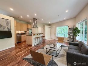 10021 7th Avenue NW E, Seattle WA 98177