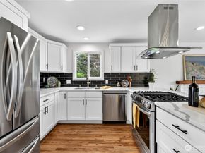 5403 34th Avenue SW, Seattle WA 98126