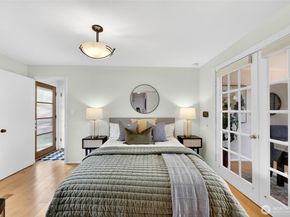 8261 Northrop Place SW, Seattle WA 98136
