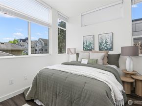 2327 E Denny Way, Seattle WA 98122