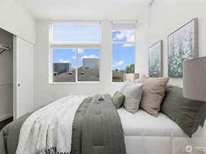 2327 E Denny Way, Seattle WA 98122