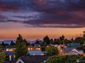 2424 NW 62nd Street C, Seattle WA 98107