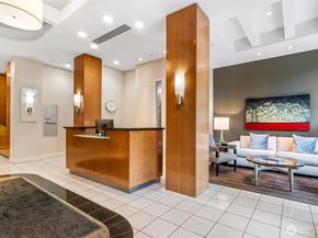 2721 1st Avenue 809, Seattle WA 98121