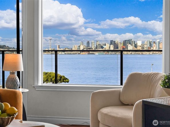 1221 Harbor Avenue SW 4023, Seattle WA 98116