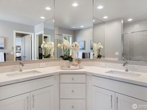 3320 165th Place NE, Bellevue WA 98008
