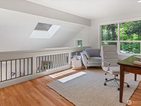 3320 165th Place NE, Bellevue WA 98008