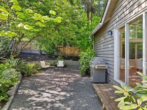 3320 165th Place NE, Bellevue WA 98008