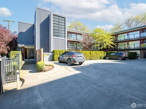 752 Bellevue Avenue E 208, Seattle WA 98102