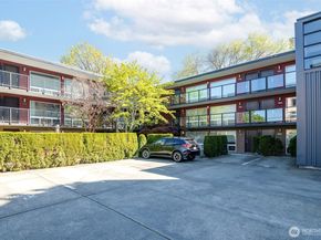 752 Bellevue Avenue E 208, Seattle WA 98102