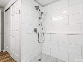 4133 224 Lane SE 209, Issaquah WA 98029