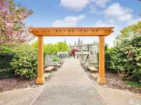 4133 224 Lane SE 209, Issaquah WA 98029