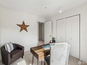 11899 NE 163rd Place, Bothell WA 98011