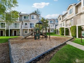 11899 NE 163rd Place, Bothell WA 98011