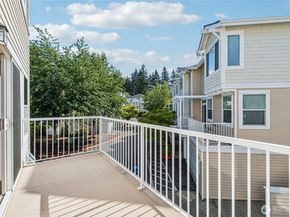 11899 NE 163rd Place, Bothell WA 98011