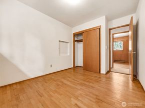 1935 SW 164th Street, Burien WA 98166