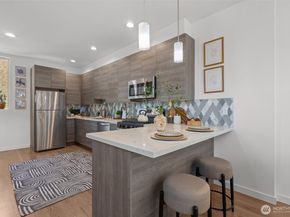 2639 A 45th Avenue SW, Seattle WA 98116