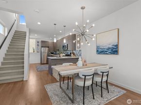 2639 A 45th Avenue SW, Seattle WA 98116