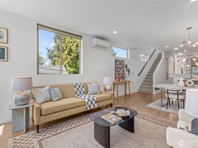 2639 A 45th Avenue SW, Seattle WA 98116