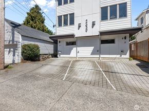 2639 A 45th Avenue SW, Seattle WA 98116