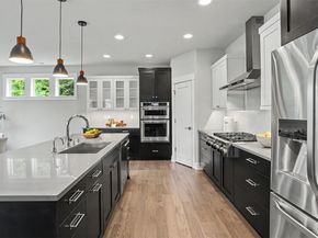 221 Shadow Avenue NE, Renton WA 98059