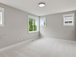 221 Shadow Avenue NE, Renton WA 98059