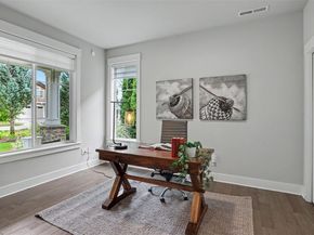 221 Shadow Avenue NE, Renton WA 98059