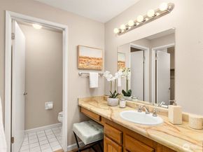1011 Blue Heron Avenue NE, Bainbridge Island WA 98110