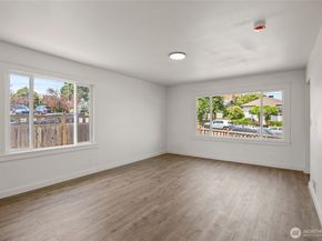 1231 4th Street, Bremerton WA 98337