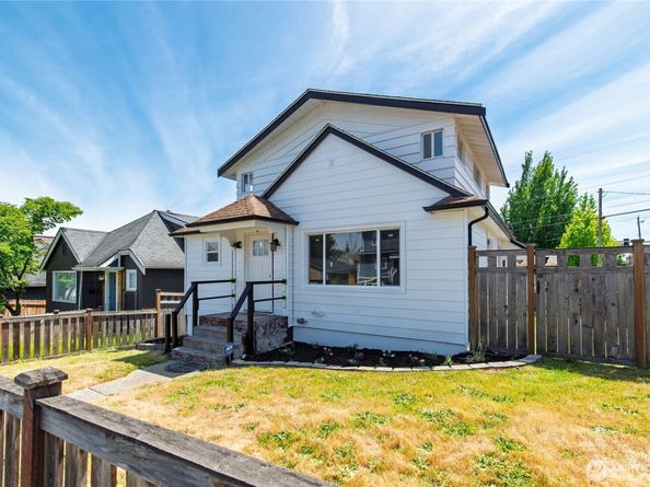 1231 4th Street, Bremerton WA 98337