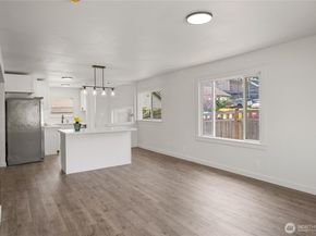 1231 4th Street, Bremerton WA 98337