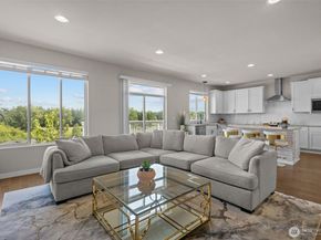 19042 123rd Avenue SE, Renton WA 98058