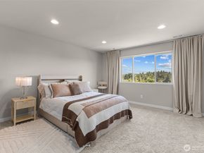 19042 123rd Avenue SE, Renton WA 98058