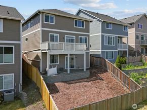 19042 123rd Avenue SE, Renton WA 98058