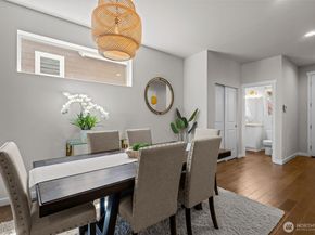 19042 123rd Avenue SE, Renton WA 98058