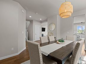 19042 123rd Avenue SE, Renton WA 98058