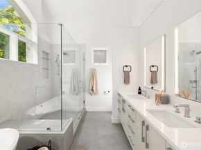 7733 Hansen Road NE, Bainbridge Island WA 98110